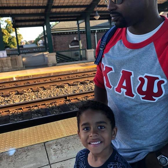 Meet your Posher, Travis - Picture 1 of 1